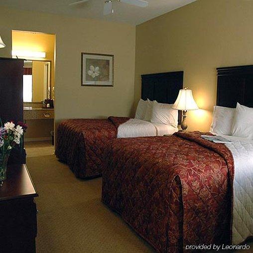 Econo Lodge Inn & Suites Брайант Номер фото